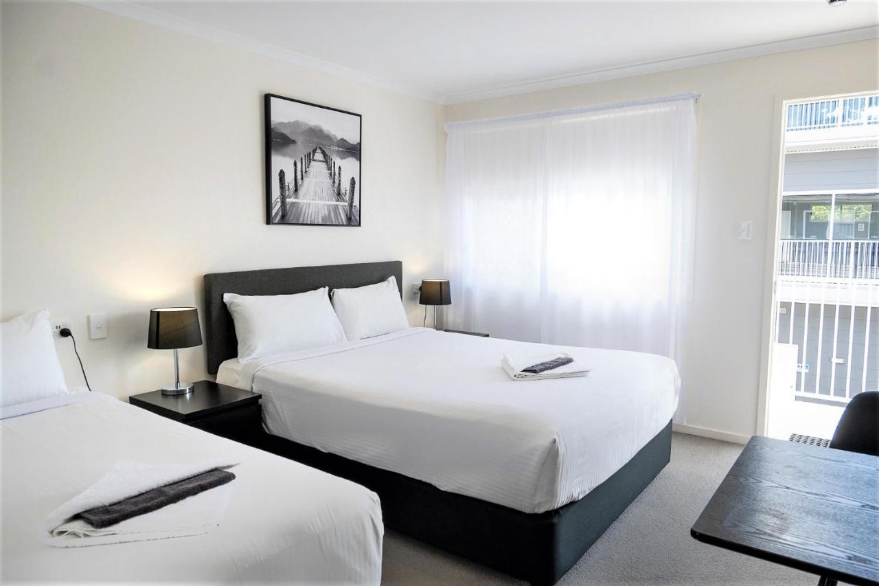 Petrie Mill Motel Ngoại thất bức ảnh